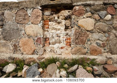 the immured doors