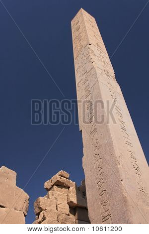 Obelisco de Karnak