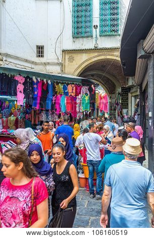 The Crowded Market