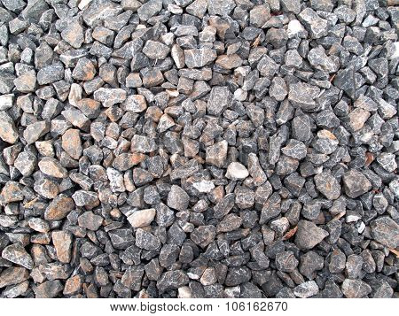Scree, The Materials Used In Construction.