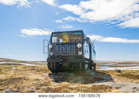 Snowcat front view
