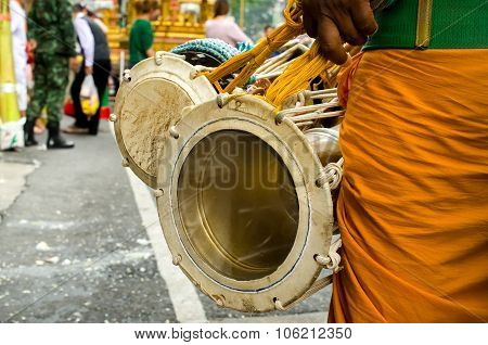 Urumi melam drums