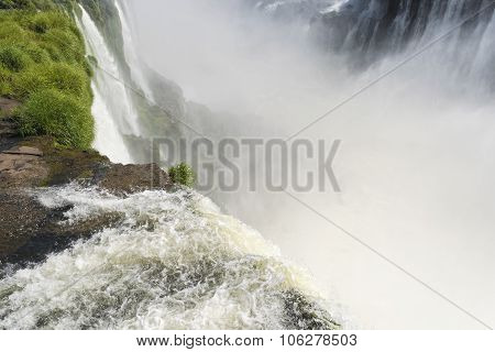 Iguazu Falls Devil Throat Argentinian Border