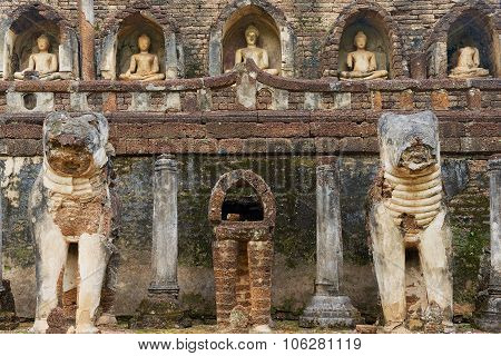 Exterior detail of the Si Satchanalai temple in Sukhothai historical Park, Sukhothai, Thailand.