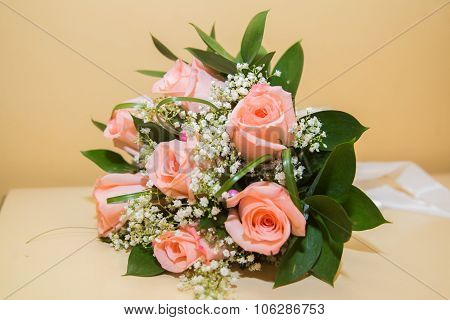 A bouquet of pink roses
