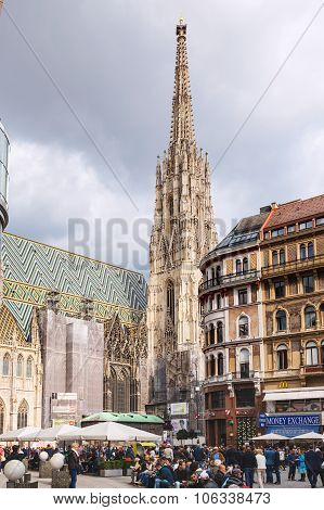 People On Stephansplatz (stephen Square), Vienna