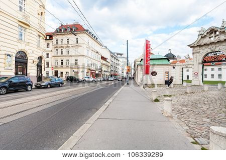 Rennweg Street And Gate To Lower Belvedere Palace