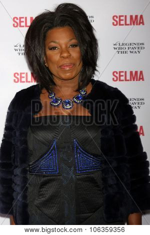 SANTA BARBARA - DEC 6:  Lorraine Toussaint at the 