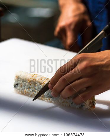 Making Sushi 21