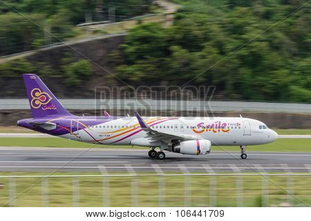 Thai Smile Airline Take Off At Phuket Airport