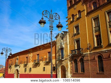 Leon Obispado facade in Plaza Regla square beside Cathedral at Castilla Spain