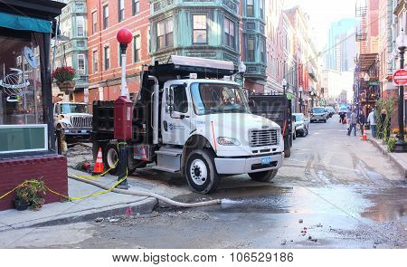 Single Axle Dump Truck Roadworks