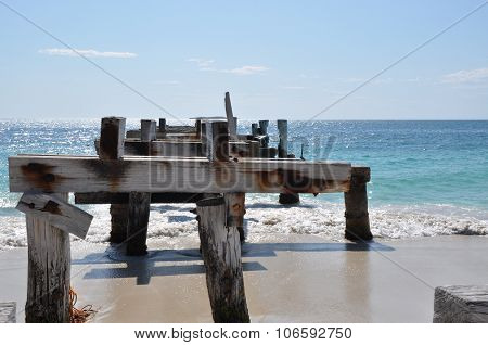 Jurien Bay Abandoned Jetty: Top Edge
