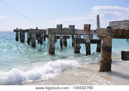 Jurien Bay Abandoned Jetty: Into the Blue