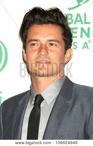 LOS ANGELES - OCT 29:  Orlando Bloom at the Global Green Hosts Book Lauch of 
