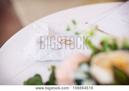 Gold Wedding Rings