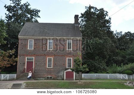 WILLIAMSBURG, VA - SEP 6: Colonial Williamsburg in Virginia, as seen on Sep 6, 2015. Colonial Williamsburg is a living-history museum with exhibits of restored or re-created buildings.
