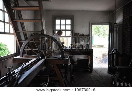 Williamsburg, Va - Sep 6: Gunsmith And Founder At Colonial Williamsburg In Virginia, As Seen On Sep 