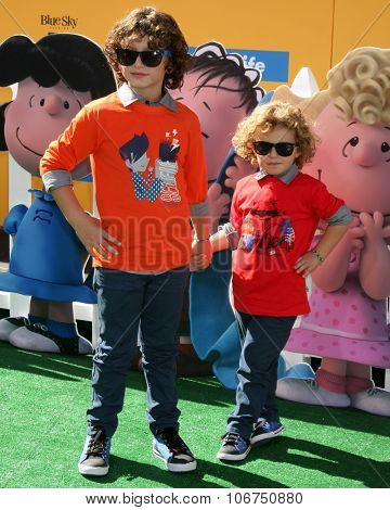 LOS ANGELES - NOV 1:  August Maturo, Ocean Maturo at the 
