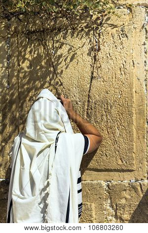 Unidentified Jewish Worshiper In  Tallith  Praying At The Wailing Wall An Important Jewish Religious