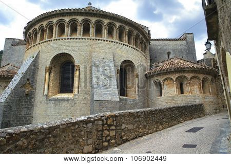 Saint-guilhem-le-desert (france)