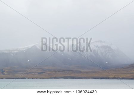 Svalbard. Gronfjorden.