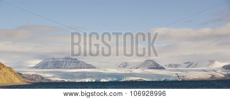 Svalbard. Nordenskioldbreen