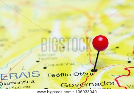 Teofilo Otoni pinned on a map of Brazil