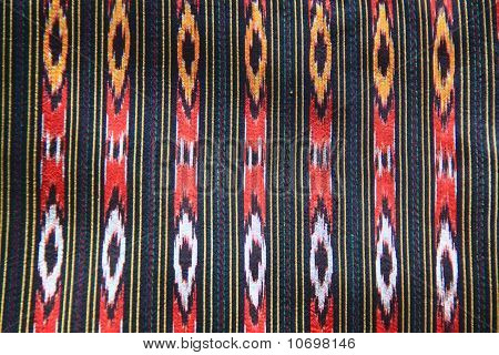 ศิลปะออกแบบบนผ้าซิ่น