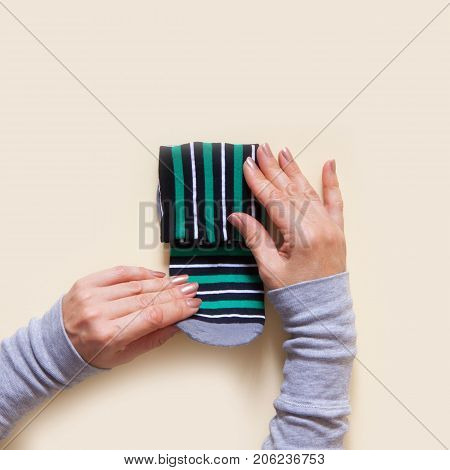Clothes storage. Order in the closet. Folding socks. Master Class.