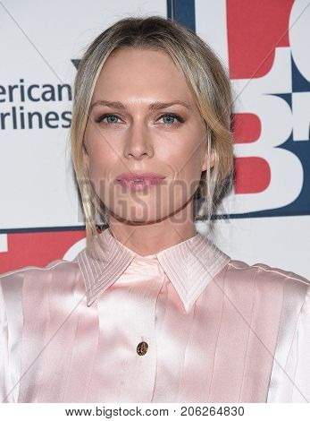 LOS ANGELES - SEP 24:  Erin Foster arrives for the LGBT Center's Vanguard Awards 2017 on September 24, 2017 in Beverly Hills, CA                