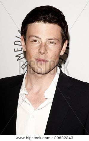 BEVERLY HILLS - Mär 16: Cory Monteith kommt zu Ehren 'Glee' anlässlich der Saba 2011-PaleyFest