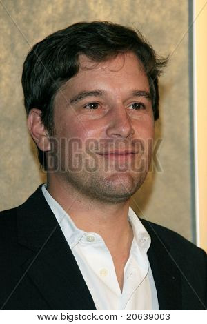 LOS ANGELES - 8 jan: Christopher Quinn มาถึงที่โรงของ 'พระเจ้าเติบโตเหนื่อยของเรา' ที่ Paci