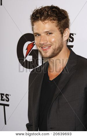 LOS ANGELES - 12 de abr: Ryan Philippe no 'Evento Gatorade G série lançamento apto' no SLS Hotel em