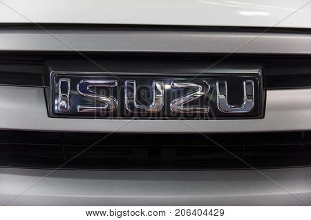 Isuzu Car