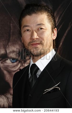 LOS ANGELES - Mai 2: Tadanobu Asano bei der Premiere von Thor am El Capitan Theater, Los Angeles,