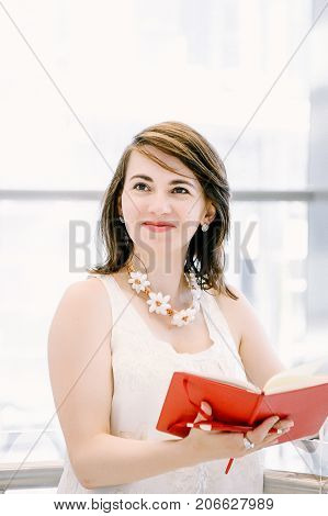 The Girl Is Planning A Day