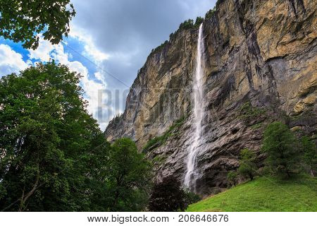 Staubbach falls 297 metres (974 ft) third highest fall in Switzerland. Lauterbrunnen Bernese Oberland Switzerland