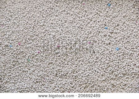 Cat litter manufactured from high quality bentonite mineral.