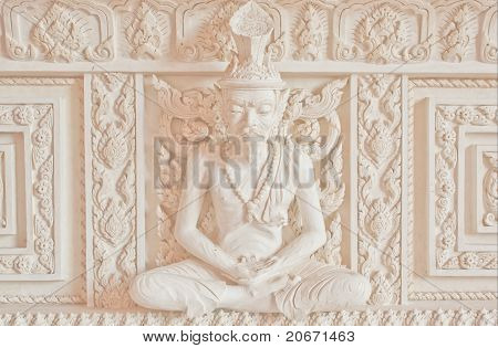 Estatua ascética en estilo tailandés moldeado arte rt
