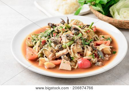 Thai Spicy Papaya Salad With Pork Sausage,