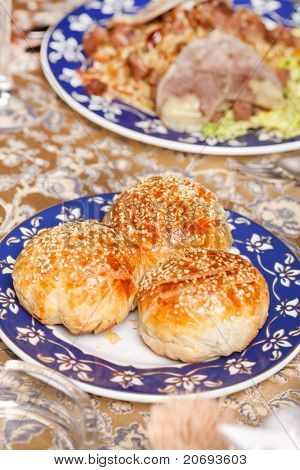 ウズベキスタン国立ディッシュ - plov 馬の肉を