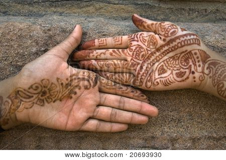 Mehandi ศิลปะบนปาล์ม