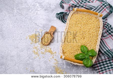 Dry Small Pasta