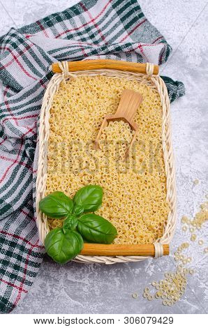 Dry Small Pasta