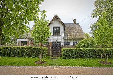 Fredensborg, Denmark - May 18, 2019: Fredensborg Palace Is A Palace Located On The Eastern Shore Of 