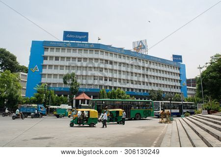 Bangalore, India, June 4, 2019 :big Canara Bank Buillding Near Corporation Circle With Heavy Traffic