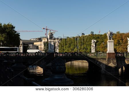Berlin, Germany- September 18, 2018: Schlossbrucke Bridge In The Central Mitte District On A Warm Au