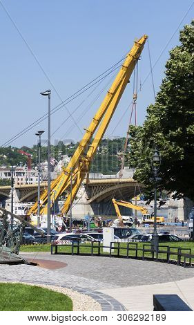 Budapest, Hungary - June 11, 2019; Image Of The Clark Adam Ship Crane Next To The Margaret Bridge. S