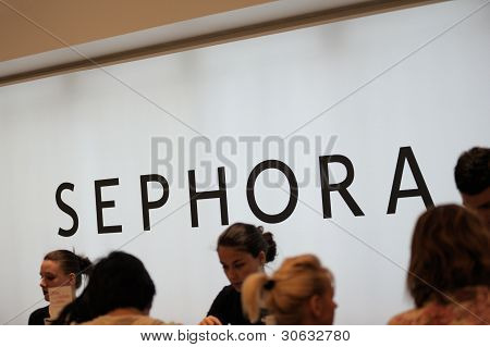 Sephora kosmetika obchod